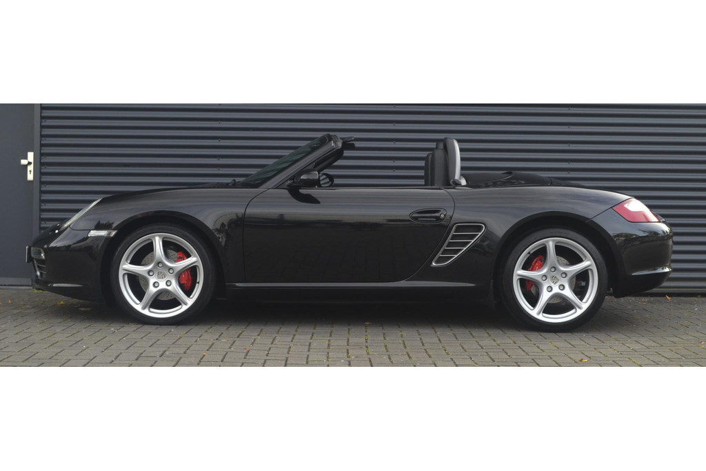 49885871-5.jpg