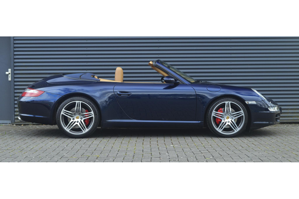 52589966-4.jpg